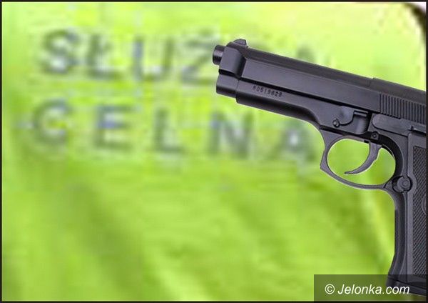 DOLNY ŚLĄSK: Na szkoleniu zginął celnik, postrzelił go instruktor