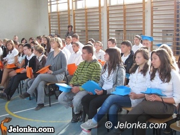 JELENIA GÓRA: Gimnazjum do likwidacji? Będą cięcia w oświacie