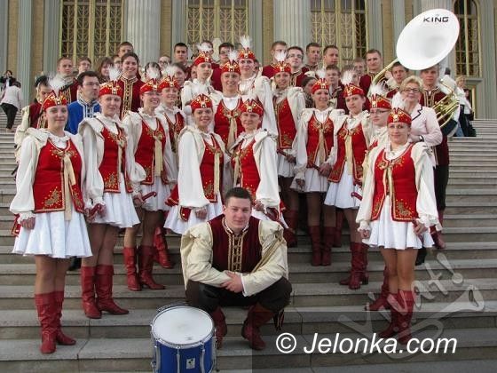 REGION JELENIOGÓRSKI: Koncert Orkiestry „Vivat!” w MOK–u w Kowarach