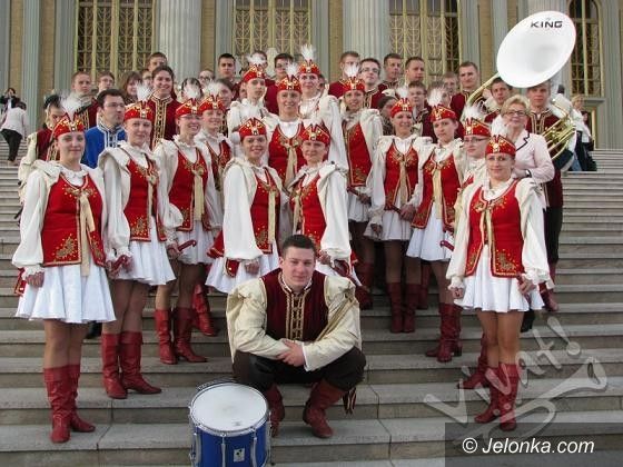 REGION JELENIOGÓRSKI: Koncert Orkiestry „Vivat!” w MOK–u w Kowarach