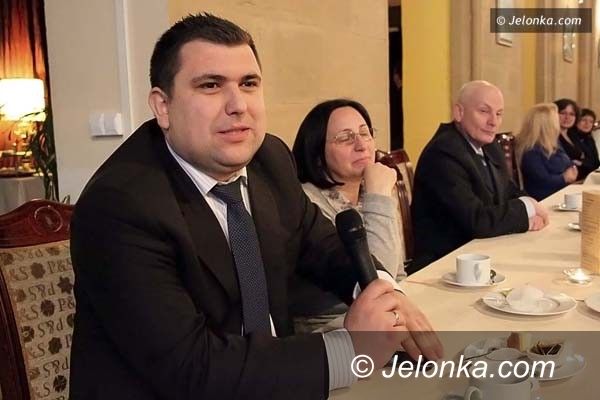 JELENIA GÓRA: Dyskutowali o kryzysie i polityce