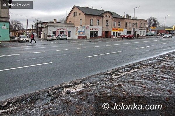 JELENIA GÓRA: Śmierdzący krajobraz po odwilży