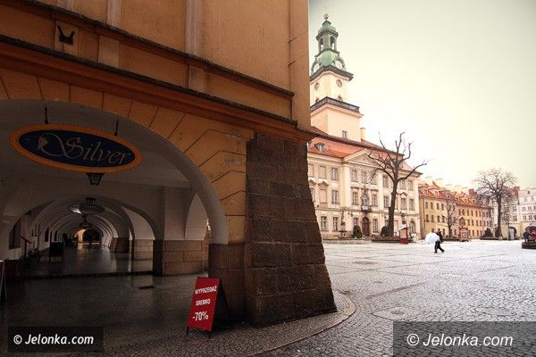 JELENIA GÓRA: W ratuszu będzie gorąco. Czy zapowiada się referendum o odwołanie prezydenta?