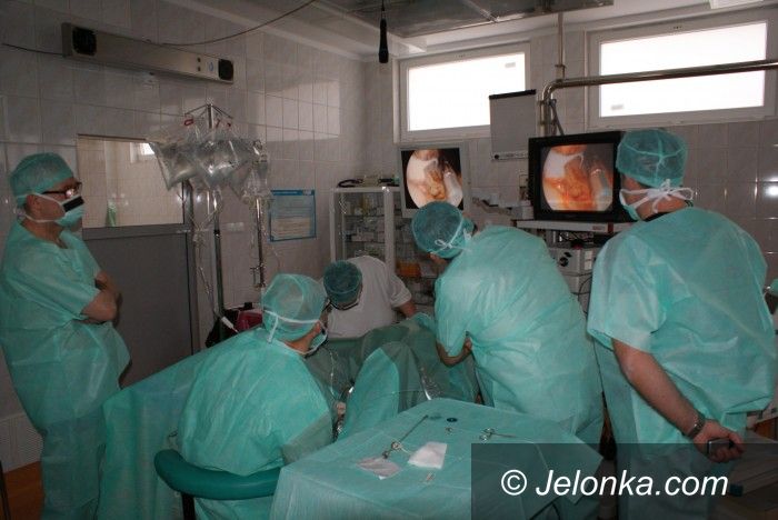 Jelenia Góra: LASER DIODOWY 980 NM W LECZENIU ŁAGODNEGO ROZROSTU STERCZA–doświadczenia własne