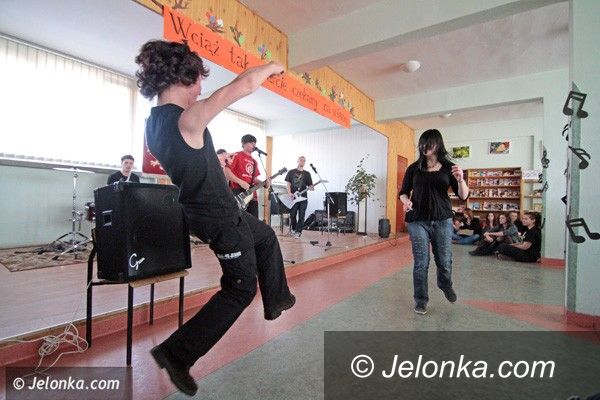 JELENIA GÓRA: W niecierpliwym oczekiwaniu na wiosnę błysnęli talentami