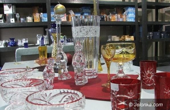 REGION JELENIOGÓRSKI: Kto ma zdjęcia Huty Szkła Kryształowego „Julia”?