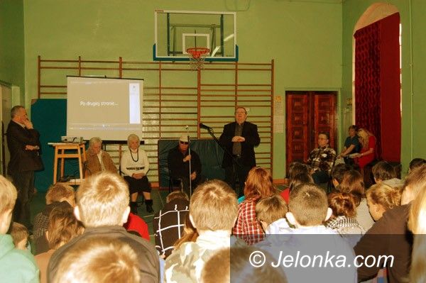 REGION JELENIOGÓRSKI: Ważna lekcja z niepełnosprawnymi. Mój przyjaciel jest inwalidą