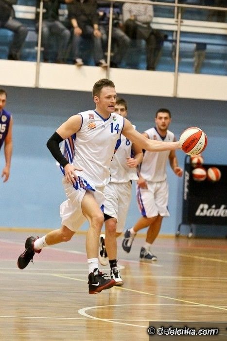 I-liga koszykarzy: Dotkliwa porażka Sudetów w Krośnie