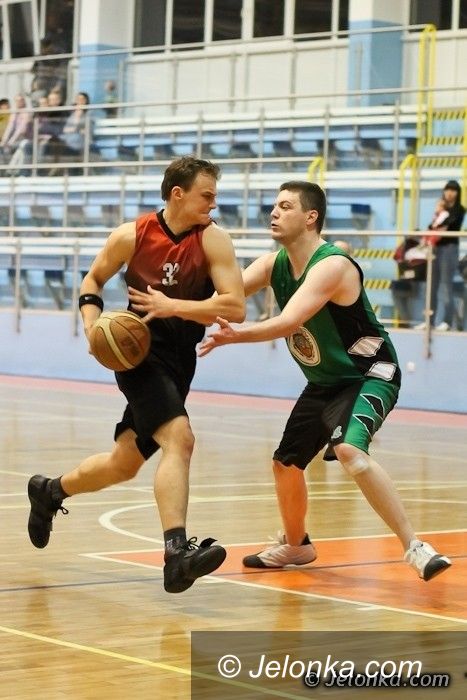 Jelenia Góra: Hit kolejki dla AA Amator