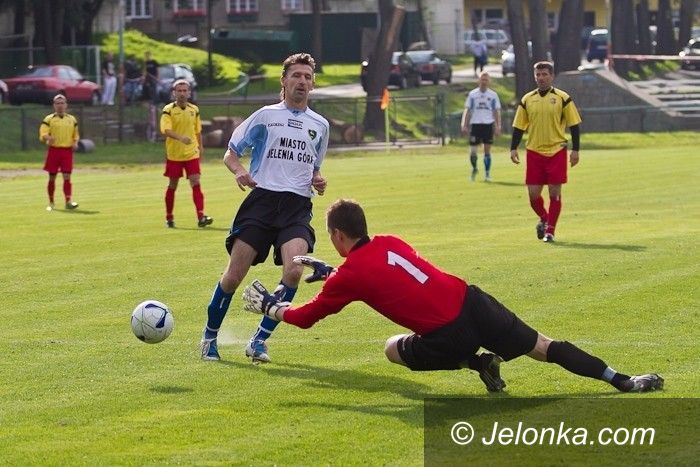 IV-liga piłkarska: IV–ligowcy wybierają się do Kobierzyc