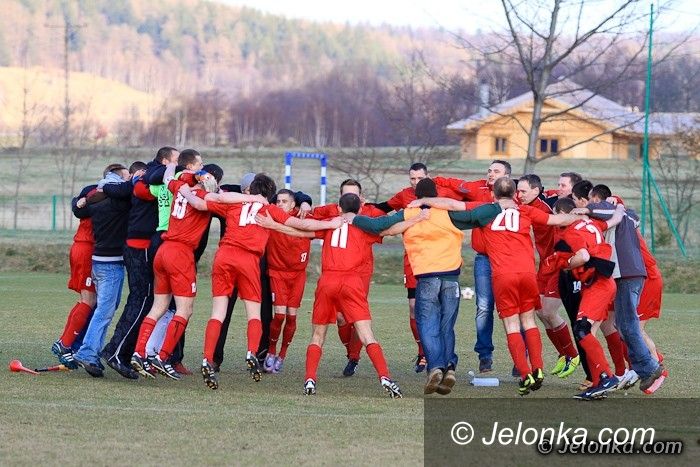 klasa A: Hit kolejki dla Endico–Mitexu, wyniki i tabele A–klasy