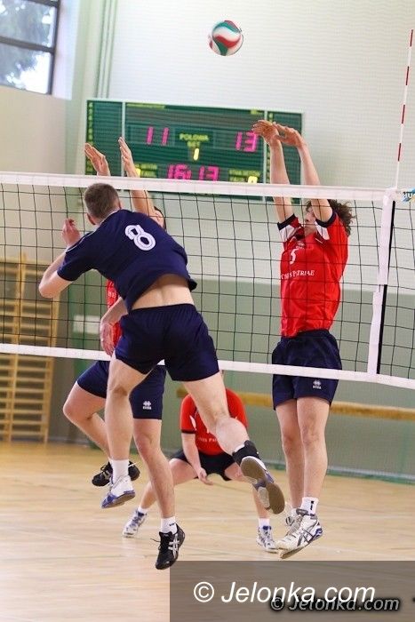 IV-liga siatkarzy: Przed siatkarzami mecz o "pietruszkę"