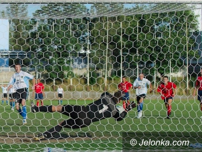 IV-liga piłkarska: Zrehabilitować się za porażkę przed własną publicznością