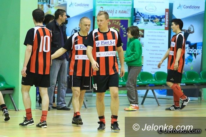 Jelenia Góra: Dolfamex i KEMPF Kowary w wielkim finale Jeleniogórskiej Ligi Biznesu