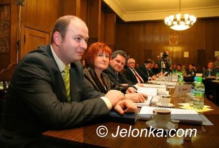 Jelenia Góra: Radna Danuta Wójcik dostała posadkę za biurkiem