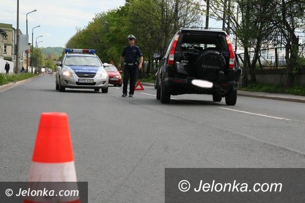 Jelenia Góra: Kolizja trzech aut na ul. Wincentego Pola