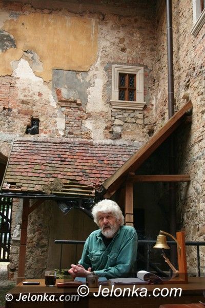 Jelenia Góra: Źle się dzieje w Dworze Czarne. Jacek Jakubiec: Grozi mu wrogie przejęcie