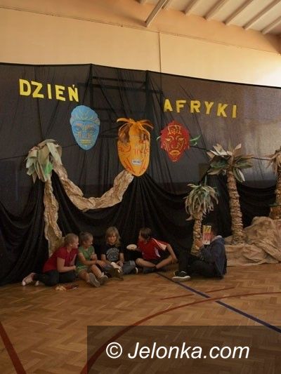 Jelenia Góra: Zamieszanie wokół pieniędzy dla dzieci w Ruandzie