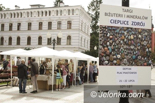 Jelenia Góra: Targi minerałów i unikalnej biżuterii w Cieplicach