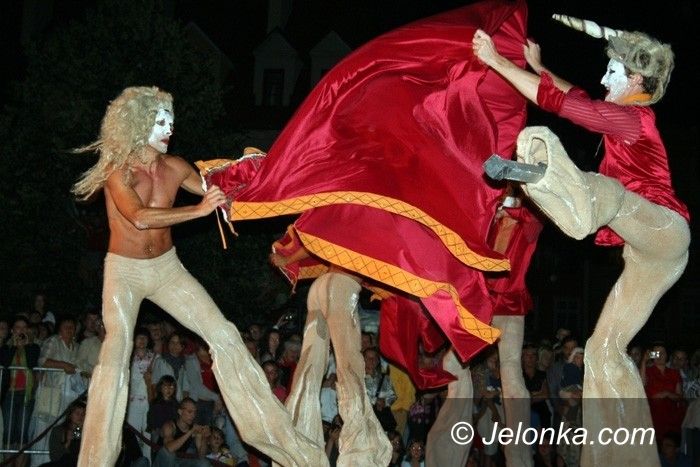 Jelenia Góra: Teatry uliczne – od dzisiaj!