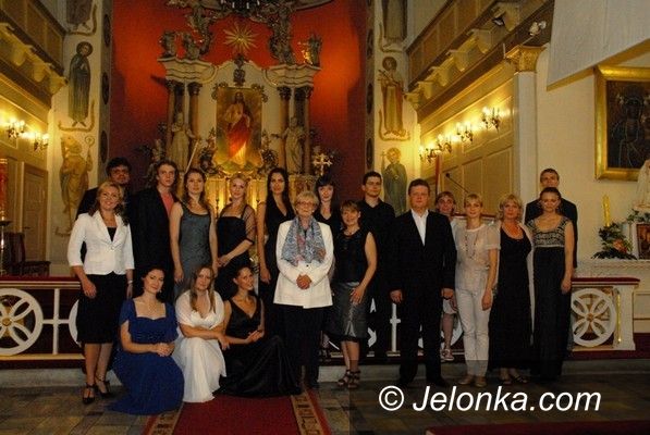Region: Arie o Duchu Gór zabrzmiały w Mysłakowicach