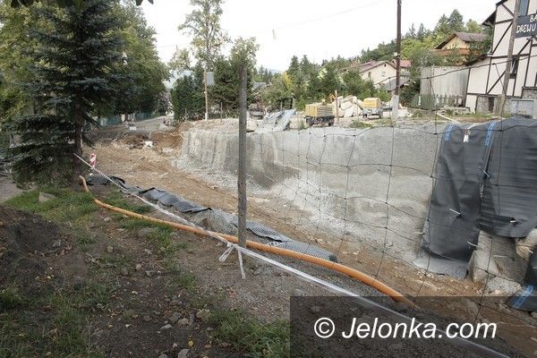 Region: Mieszkańcy Parkowej 8 w Karpaczu: odcięli nam dojazd do domu!