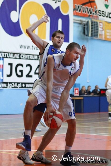 Jelenia Góra: Młodzież wkracza do Sudetów, wygrana z Karą