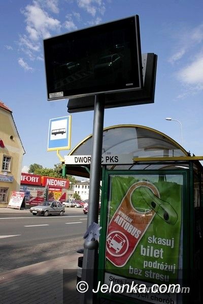 Jelenia Góra: Informacja na przystankach (nie)zawodna