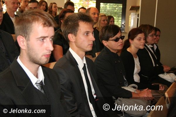 Jelenia Góra: Studenci rozpoczęli uroczyście rok akademicki na Uniwersytecie Ekonomicznym
