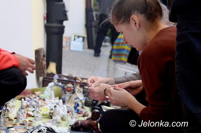 Jelenia Góra: Centrum Jeleniej Góry tonęło w starociach i osobliwościach