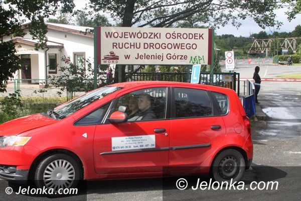 Jelenia Góra: Głuchy telefon w Wojewódzkim Ośrodku Ruchu Drogowego