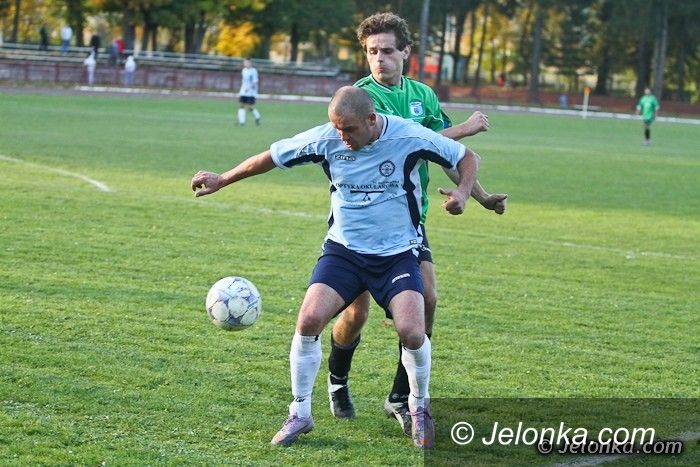 klasa B: Pub Gol wypunktował lotników