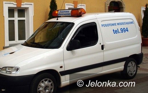 Jelenia Góra: Lokatorzy z Komedy Trzcińskiego czekają na wodę