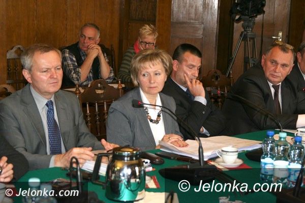 Region: Jeszcze nie rozpoczęto prac modernizacyjnych na trasie kolejowej Piechowice–Szklarska Poręba Górna