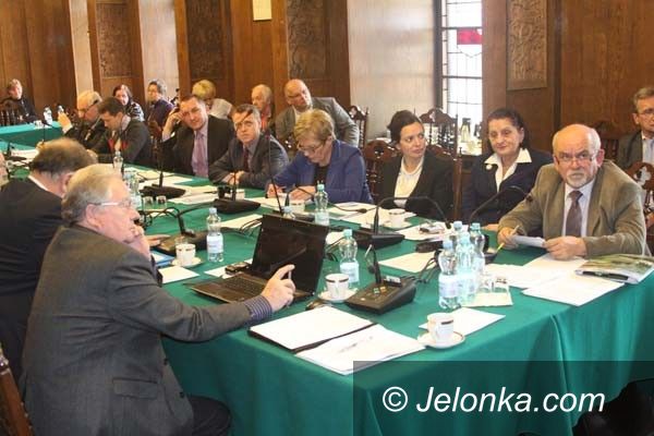 Jelenia Góra: Jutro kolejna sesja Rady Miasta. O czym będzie tym razem?