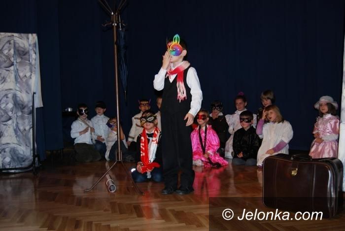 Region/Jelenia Góra: Mali aktorzy z jeleniogórskiej "7" wyróżnieni w Żarowie!