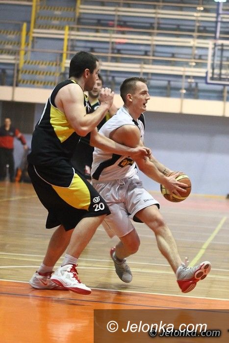 III-liga koszykarzy: Spartakus pokonał Maximusa