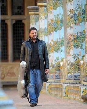 Jelenia Góra: Aniello Desiderio gwiazdą tegorocznej Gitaromanii w Cieplicach