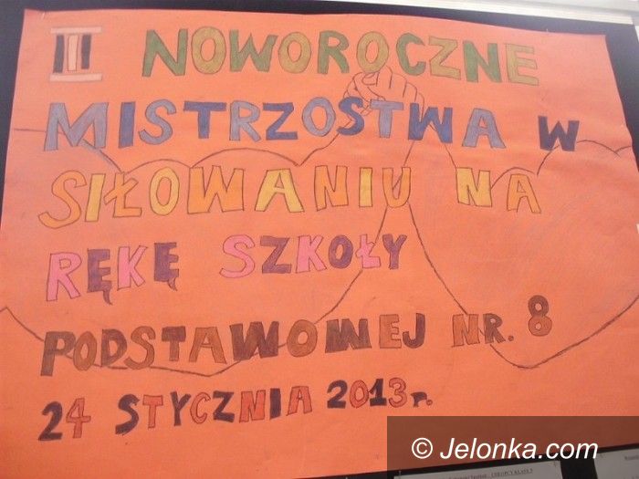 Jelenia Góra: Siłowanie na rękę w SP 8