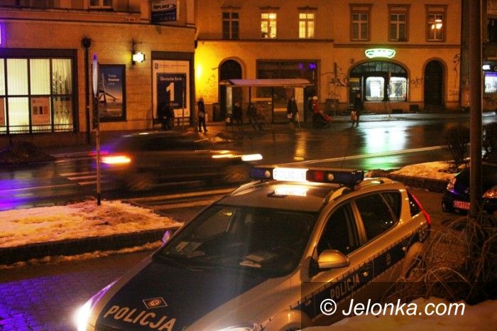 Jelenia Góra: Potrącenie pieszej na pasach na ul. Bankowej