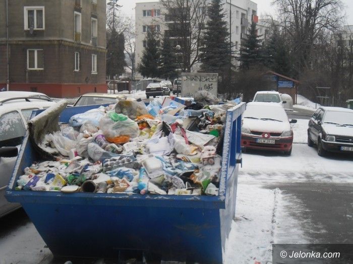 Jelenia Góra: Czytelnik: zmieszali mi śmieci z gruzem. Co ze świadomością ekologiczną w Jeleniej Górze?