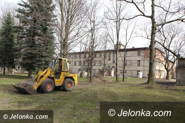 Jelenia Góra: Dom seniora w dawnym cieplickim szpitalu