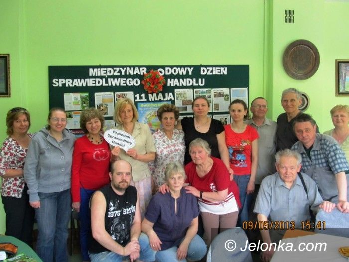 Jelenia Góra: Sprawiedliwy handel promowany przez związek głuchych