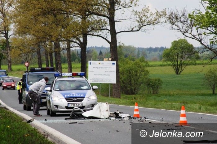 Jelenia Góra: Zderzenie ciężarówki i dwóch aut dostawczych