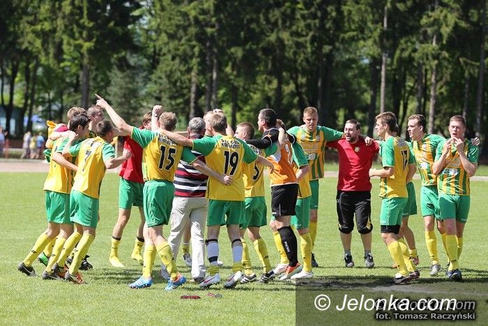 IV-liga piłkarska: Główkami wypunktowali Karkonosze