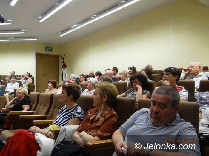 Jelenia Góra: Seniorzy o (nie)bezpieczeństwie