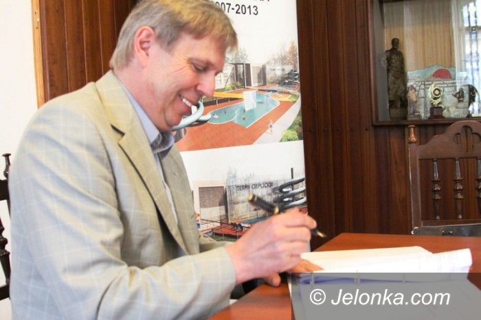 Jelenia Góra: Wykonawca: Termy to nie statek kosmiczny