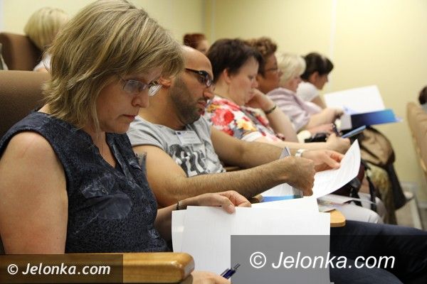 Jelenia Góra: Było o szansach dla bezrobotnych, ale nie tylko…