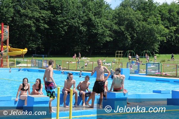 Region/Jelenia Góra: Ile kosztują odkryte baseny i co oferują