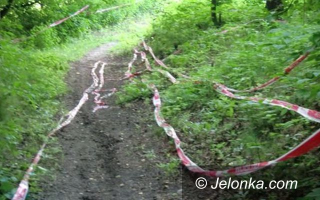 Jelenia Góra: Było po wyścigu sprzątanie, ale niezbyt dokładne